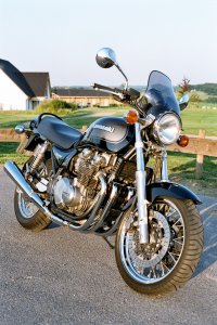 Kawasaki Zephyr 750